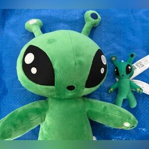 NWT IKEA Alien Plush Set AFTONSPARV 13.5” & Mini 4”